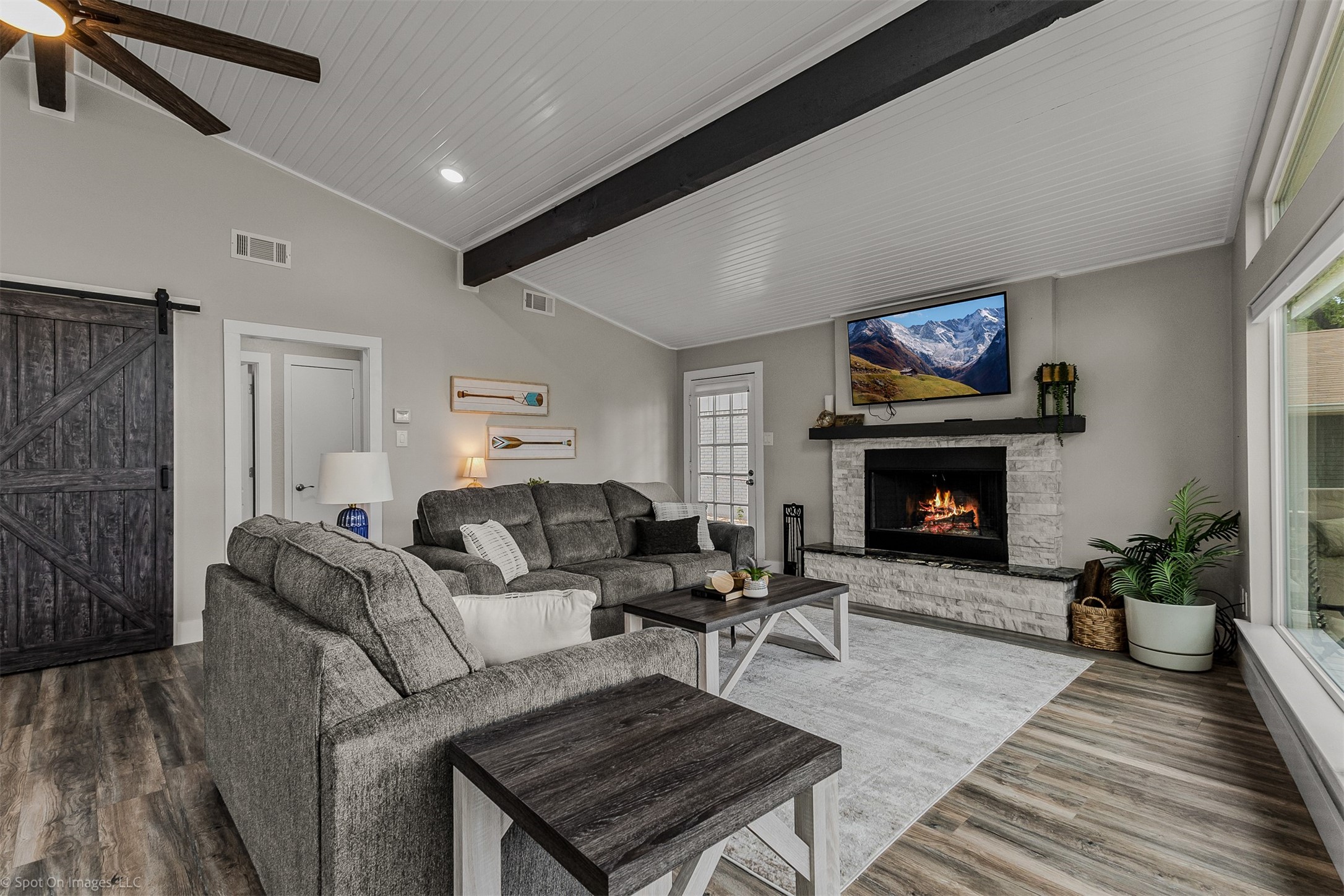 2516 Wildwood Way Tool TX 75143