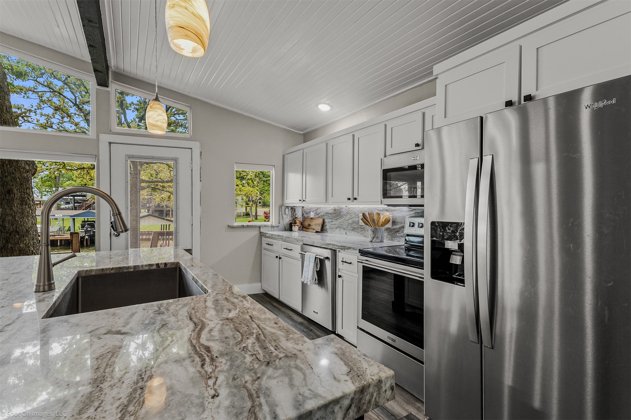 2516 Wildwood Way Tool TX 75143