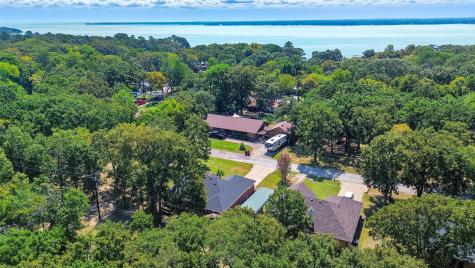 332 Comanche Trail West Tawakoni TX 75474