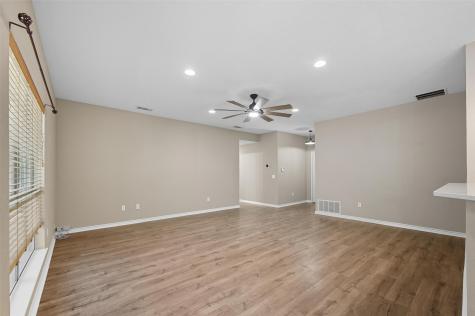 332 Comanche Trail West Tawakoni TX 75474