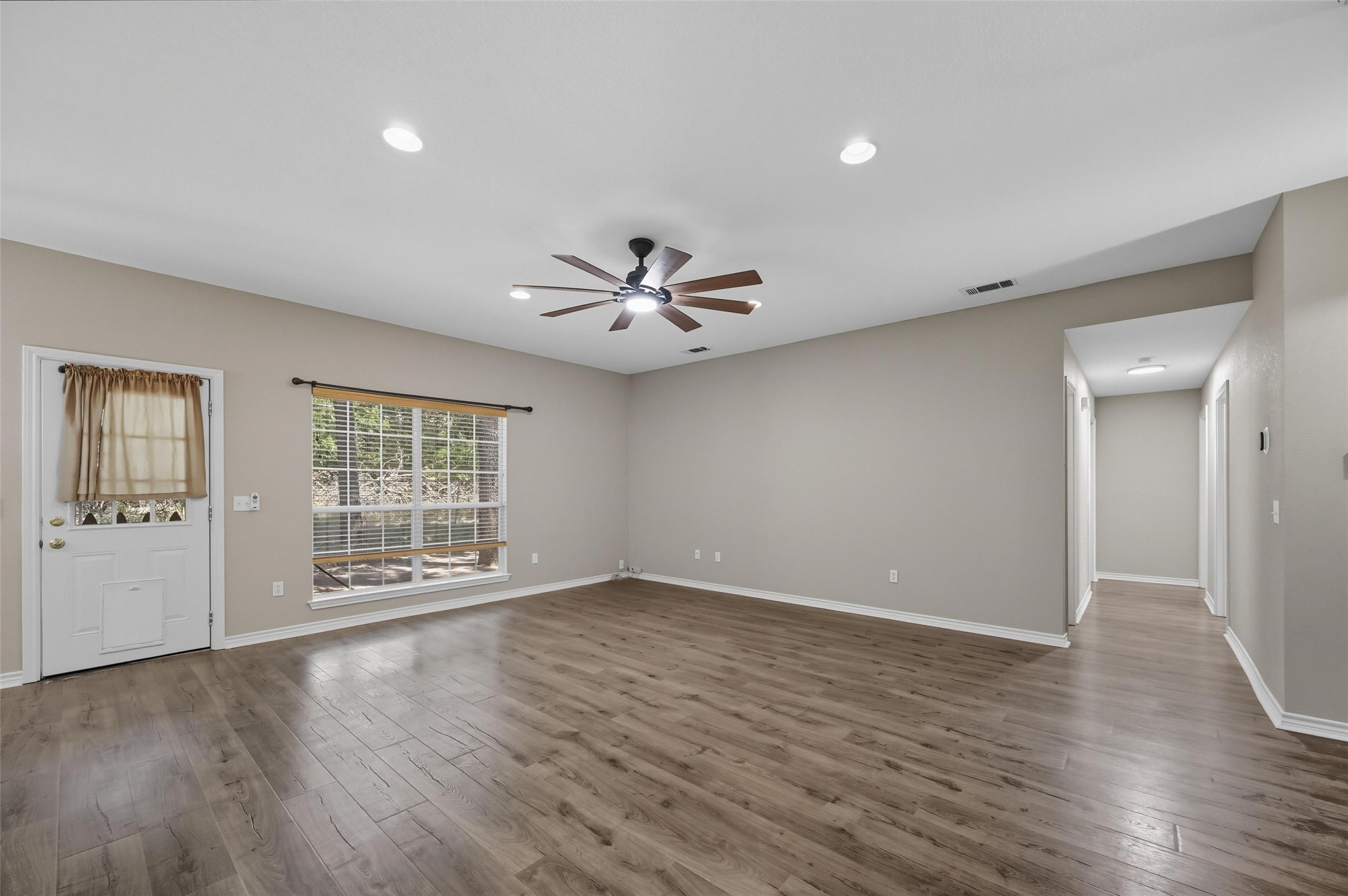 332 Comanche Trail West Tawakoni TX 75474