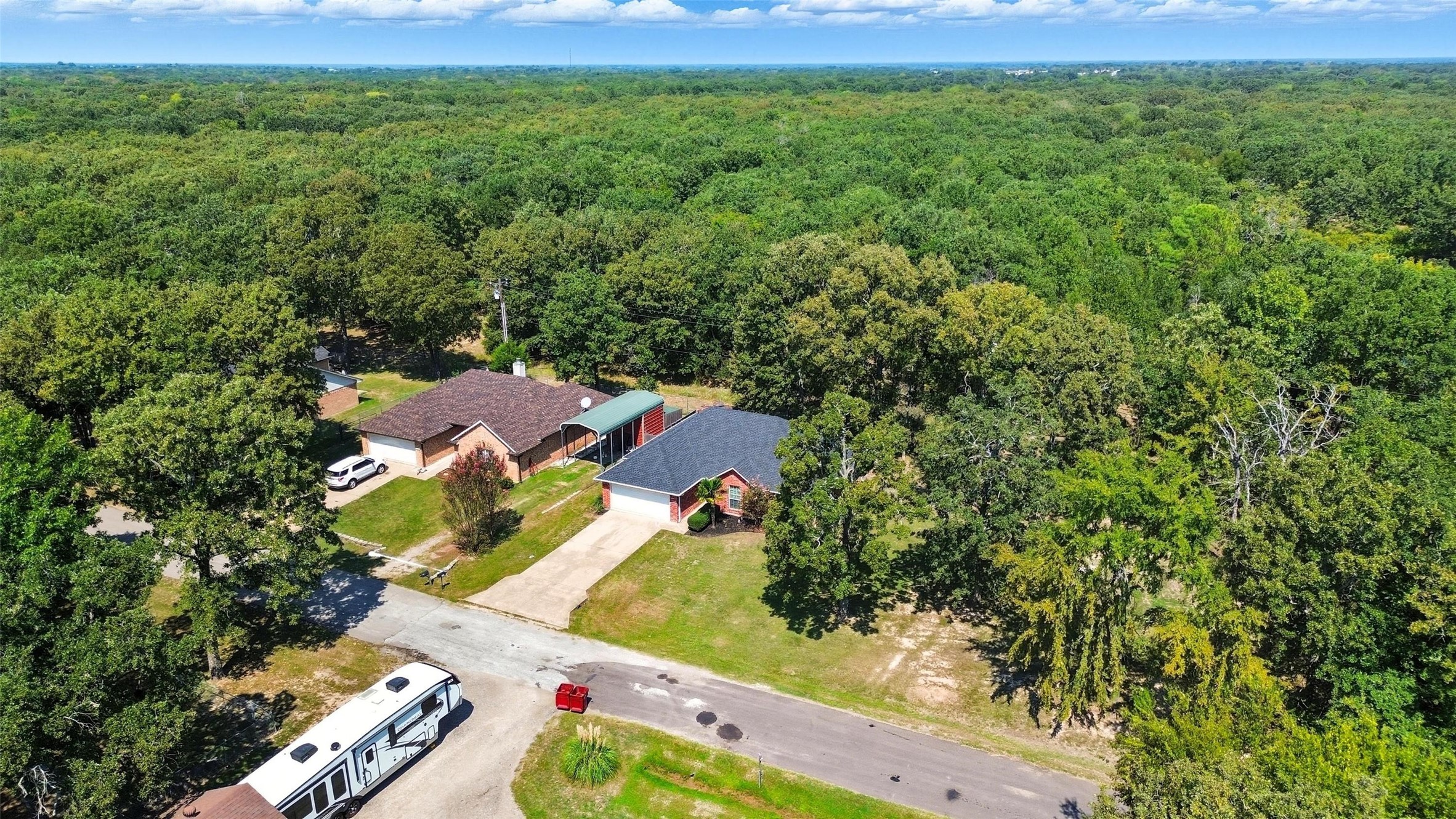 332 Comanche Trail West Tawakoni TX 75474