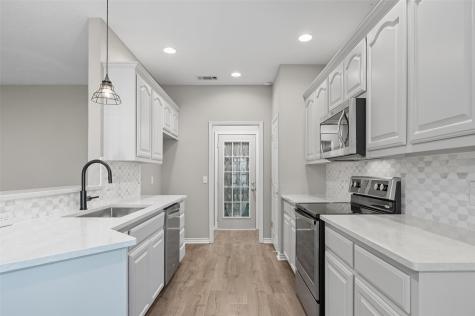 332 Comanche Trail West Tawakoni TX 75474