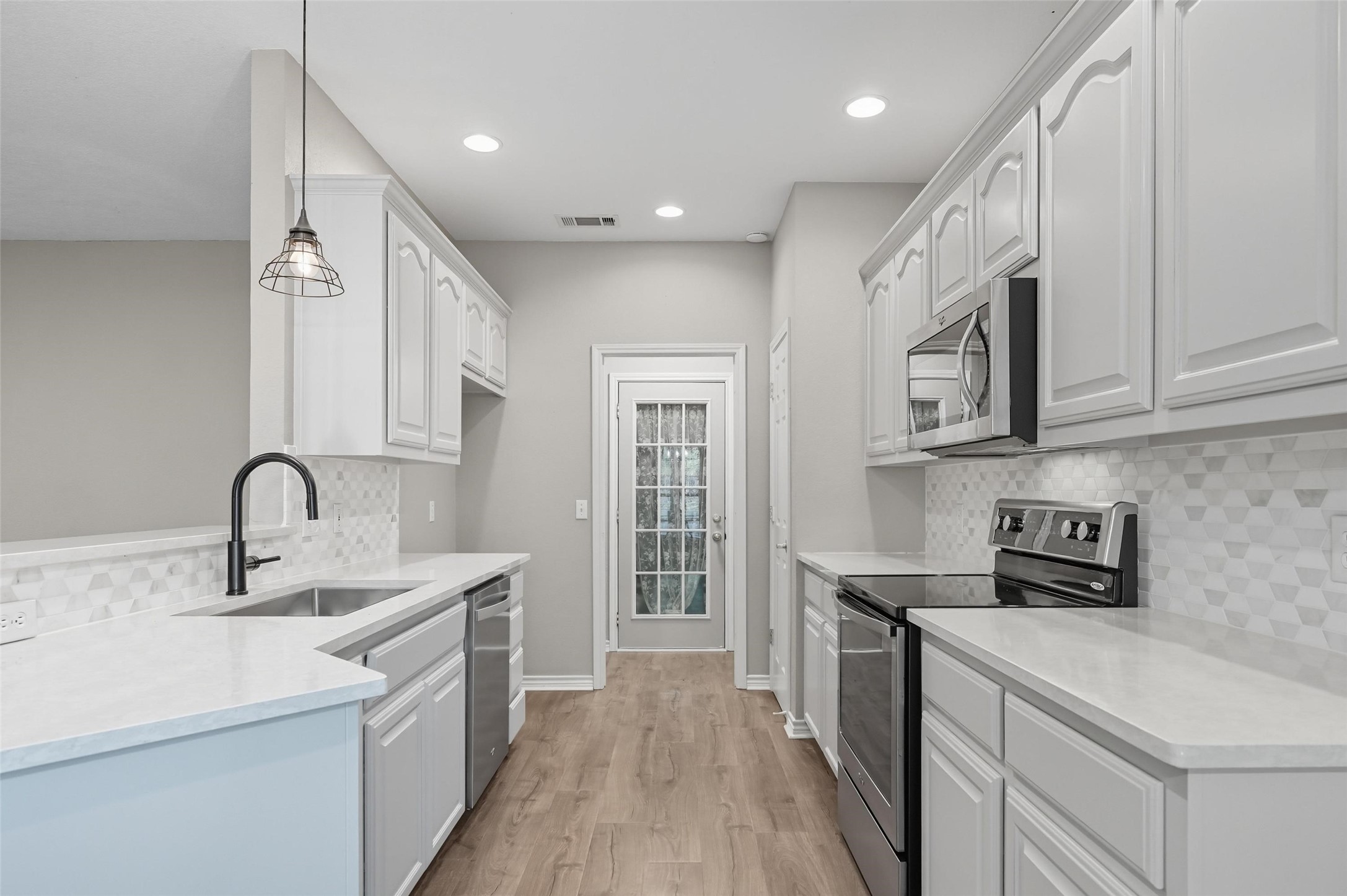 332 Comanche Trail West Tawakoni TX 75474