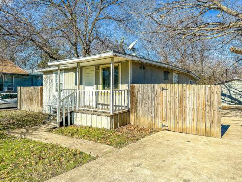 804 W 15th Avenue Corsicana TX 75110