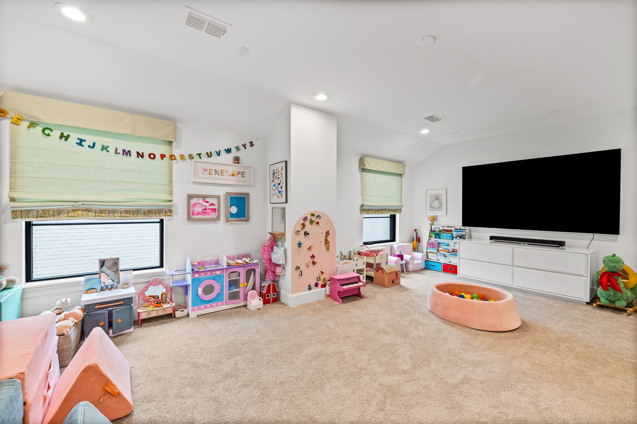 5517 W Hanover Avenue Dallas TX 75209