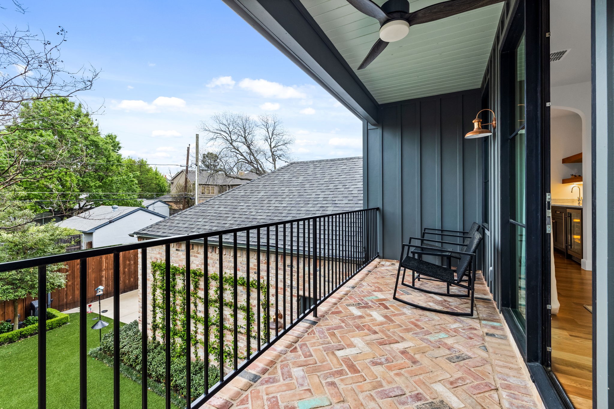 5517 W Hanover Avenue Dallas TX 75209