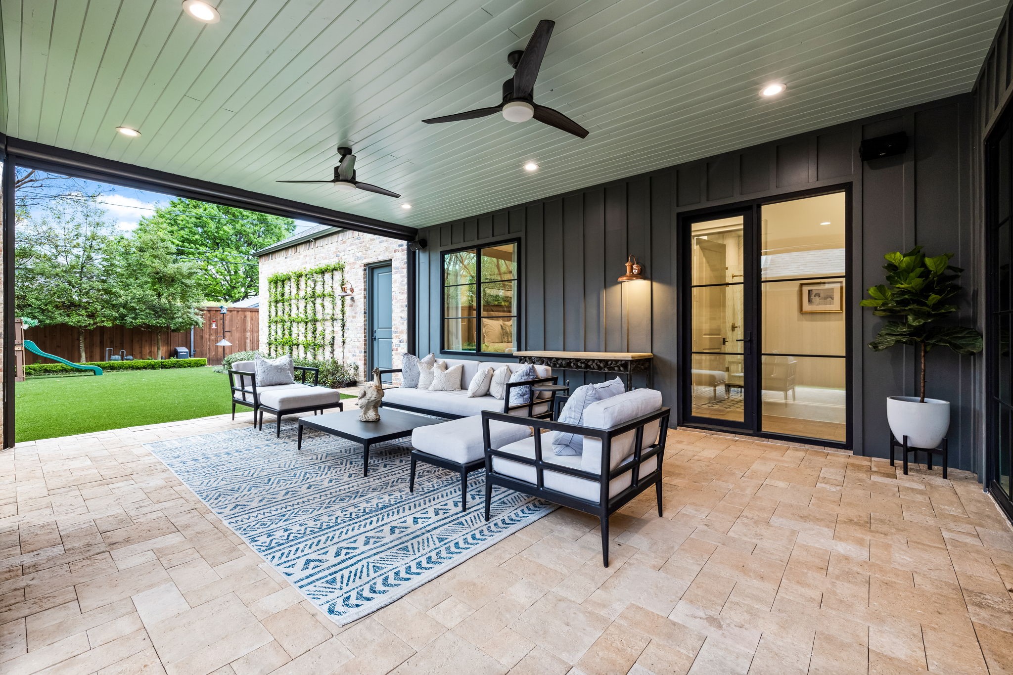 5517 W Hanover Avenue Dallas TX 75209