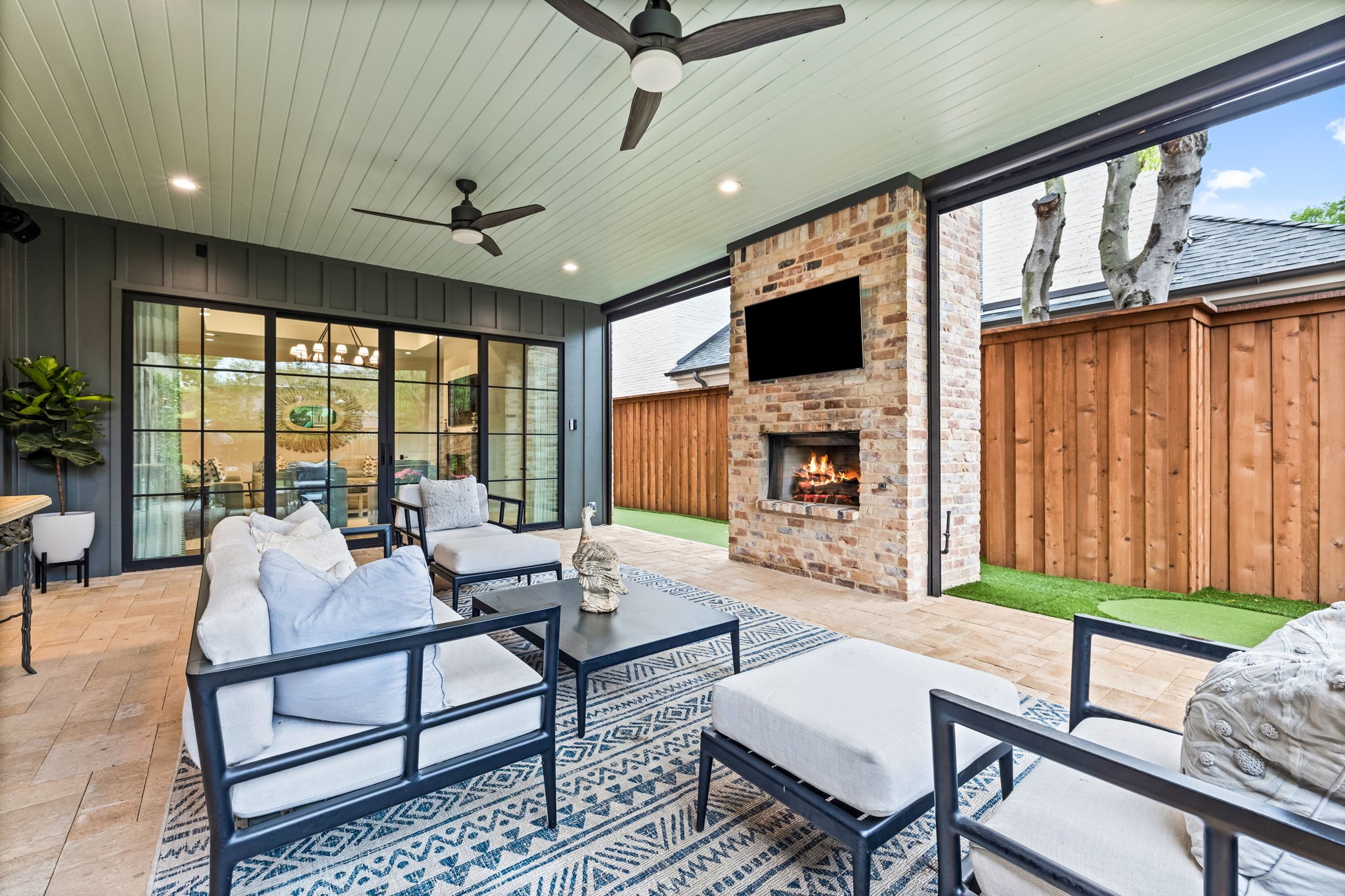 5517 W Hanover Avenue Dallas TX 75209