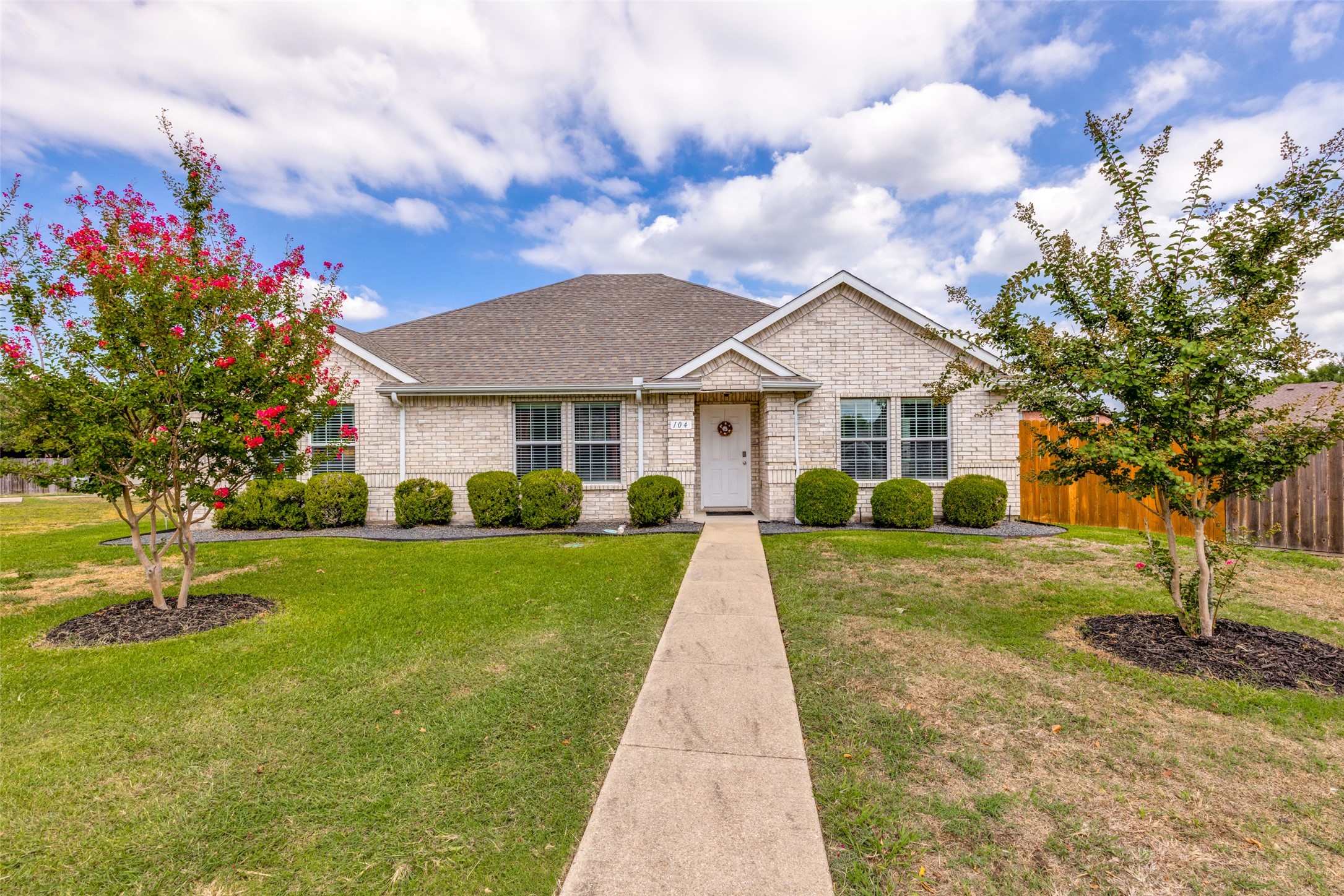 104 Foxtail Court Red Oak TX 75154