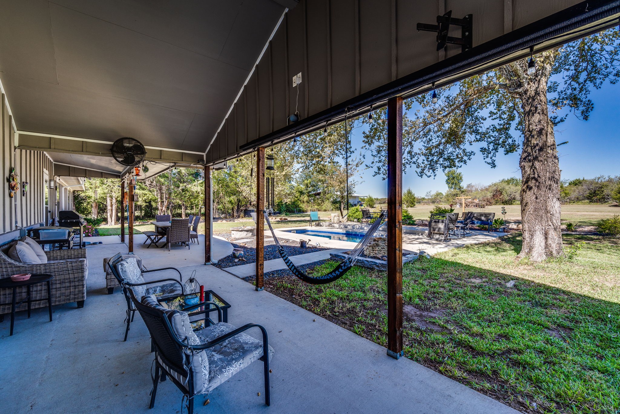 205 Newman Road Ennis TX 75119