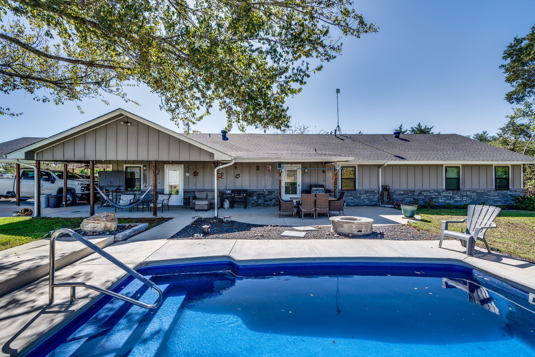 205 Newman Road Ennis TX 75119