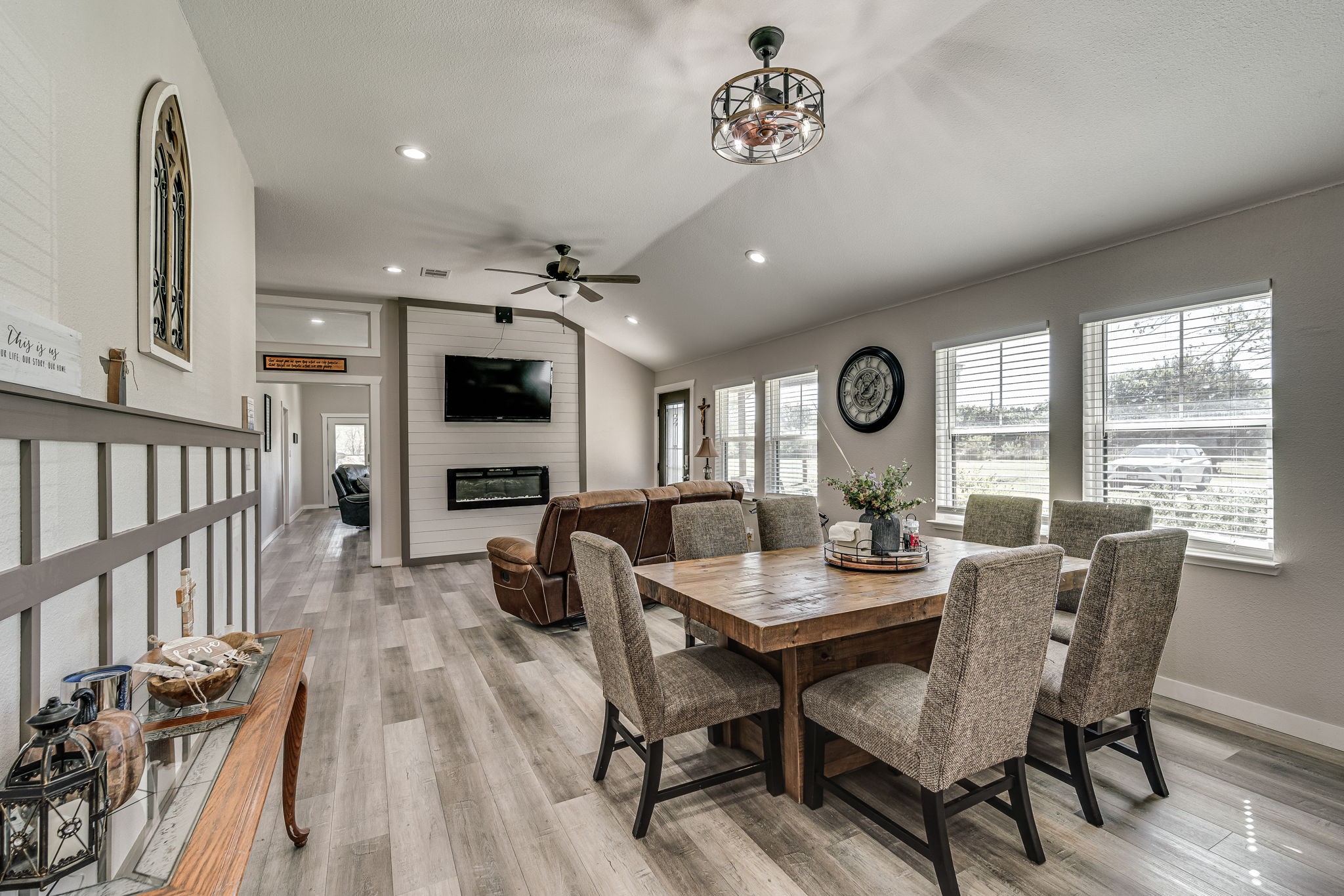 205 Newman Road Ennis TX 75119