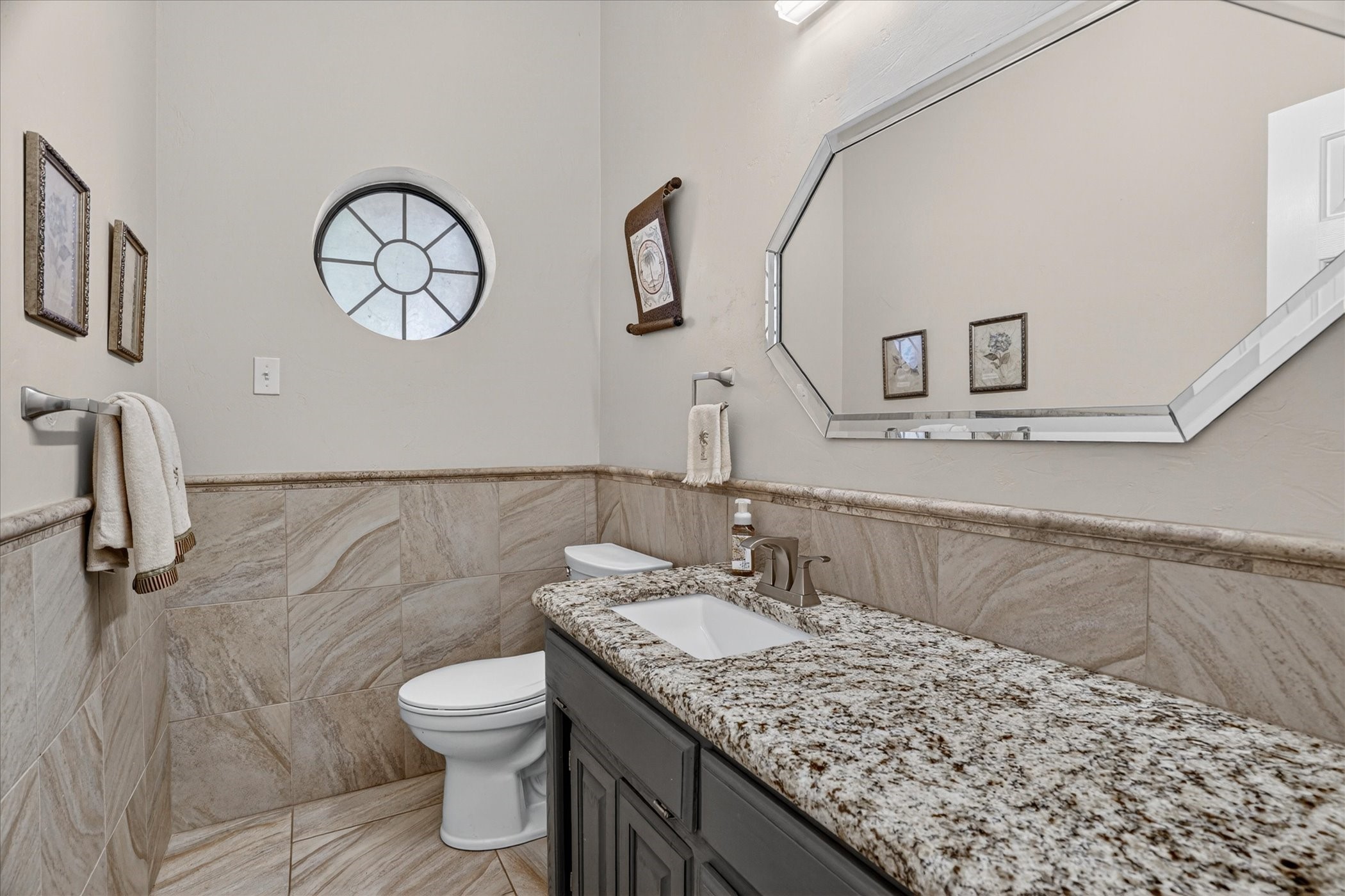1408 W Cleburne Road Crowley TX 76036