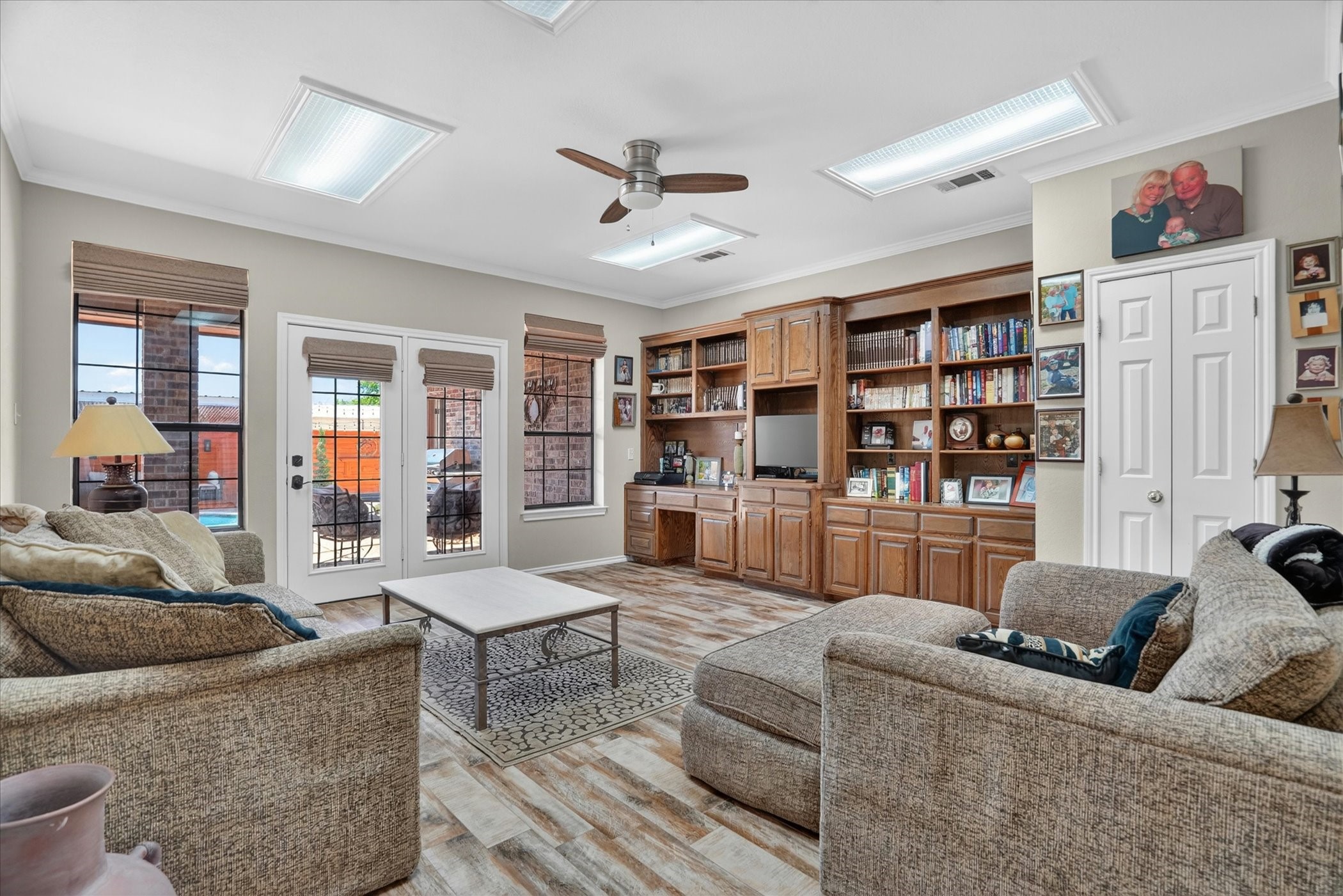 1408 W Cleburne Road Crowley TX 76036