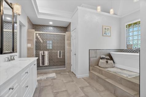 1408 W Cleburne Road Crowley TX 76036