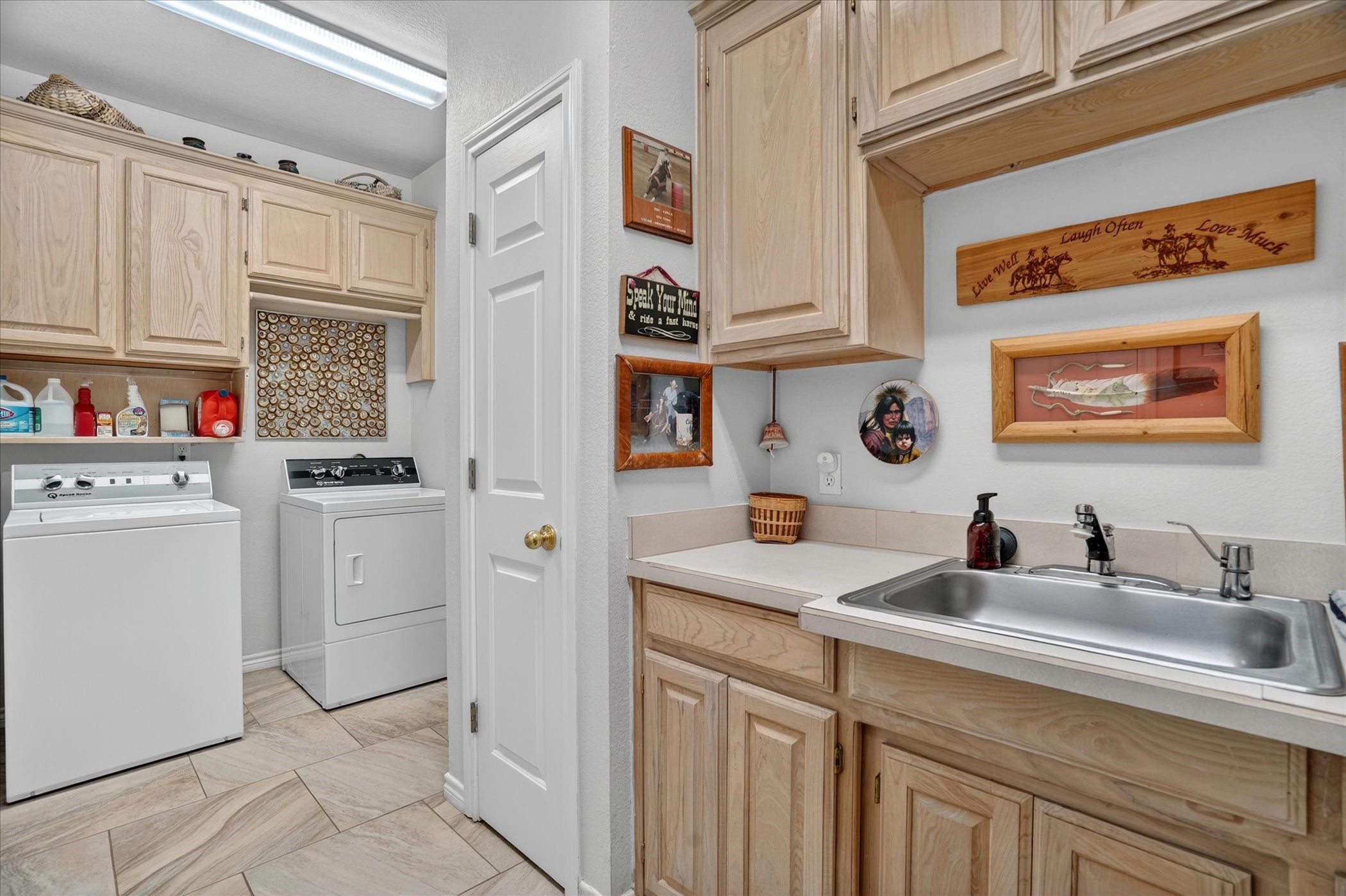 1408 W Cleburne Road Crowley TX 76036