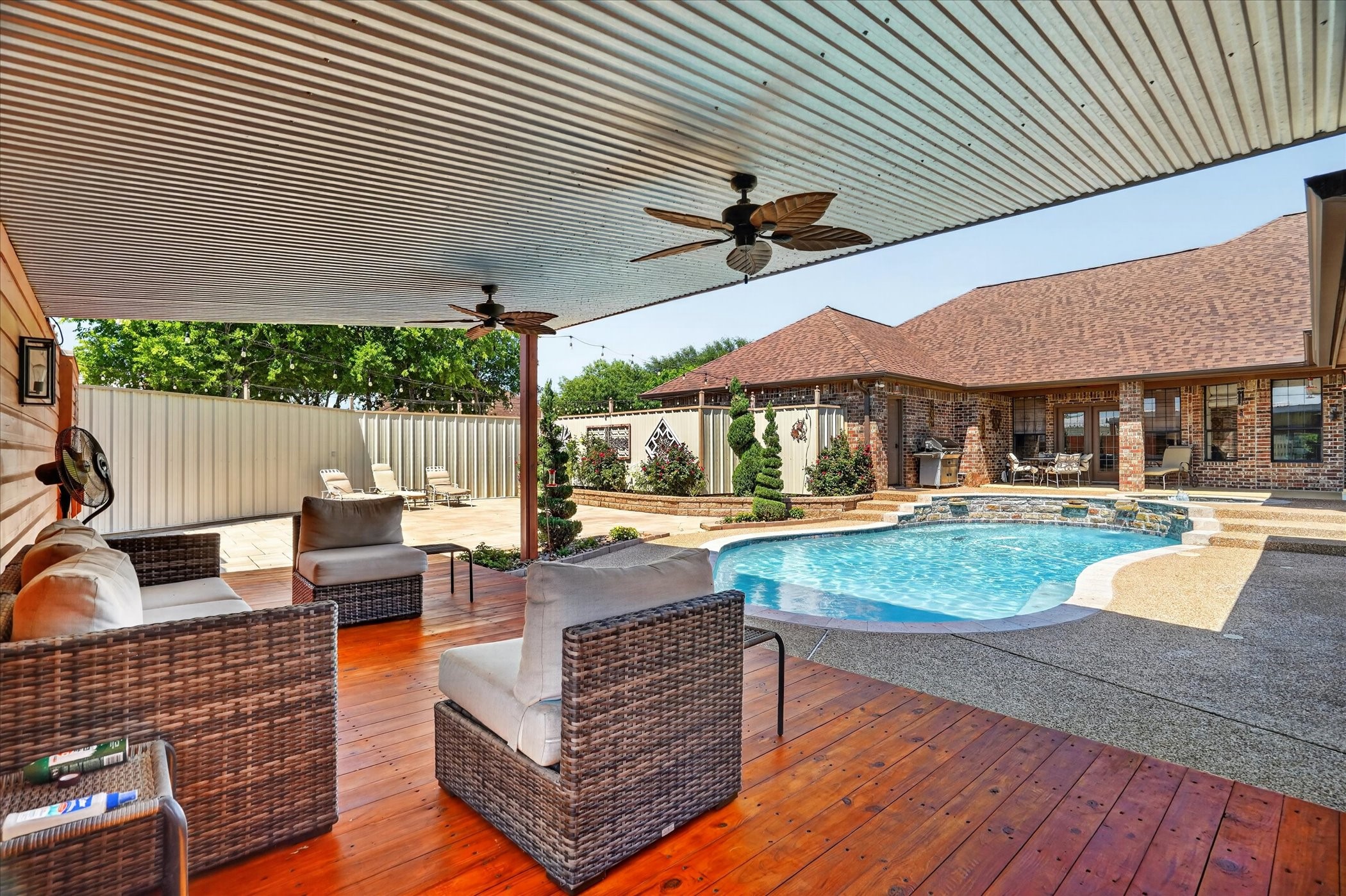 1408 W Cleburne Road Crowley TX 76036