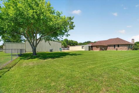 1408 W Cleburne Road Crowley TX 76036