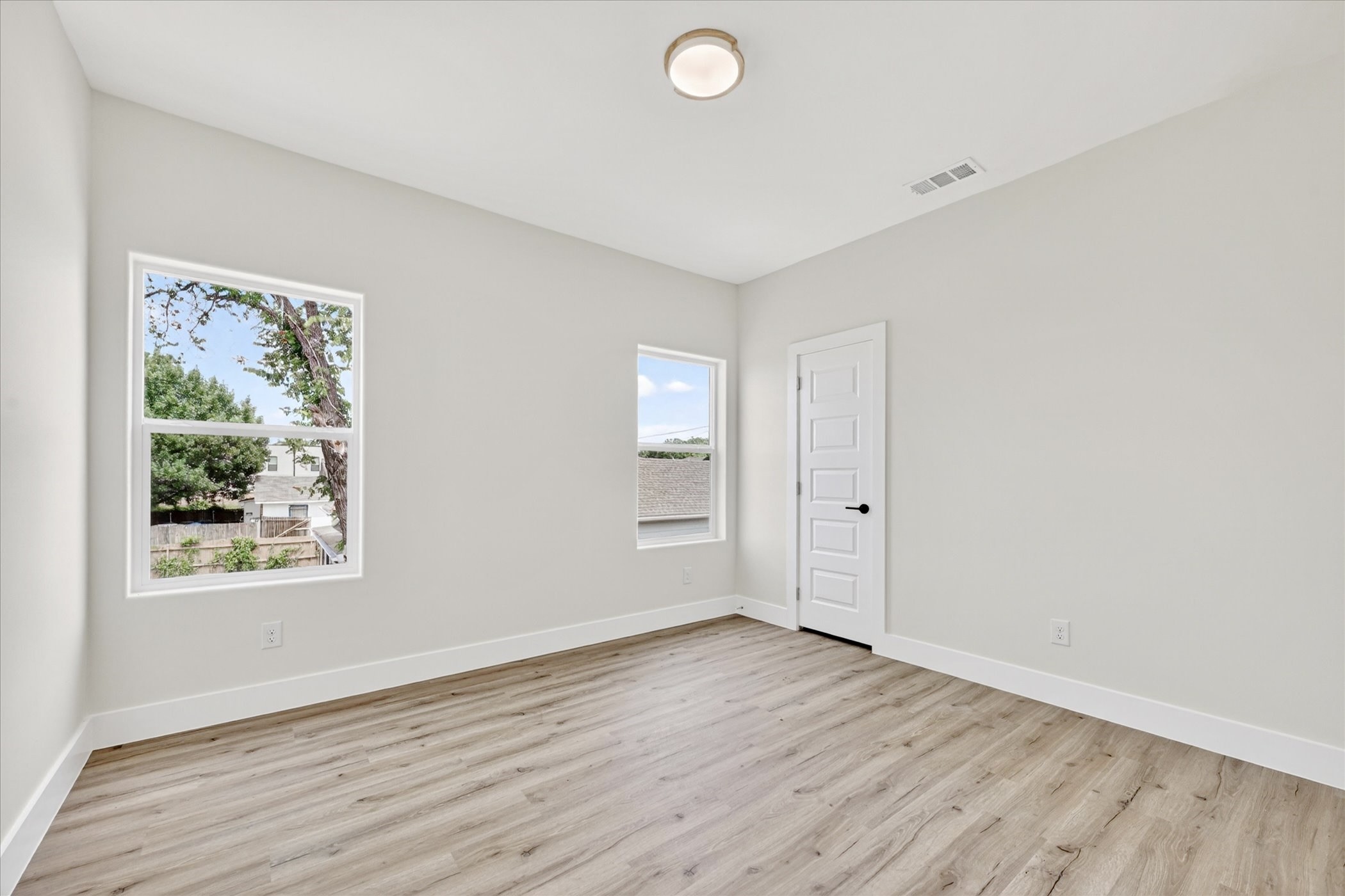 2505 Pennsylvania Avenue Dallas TX 75215