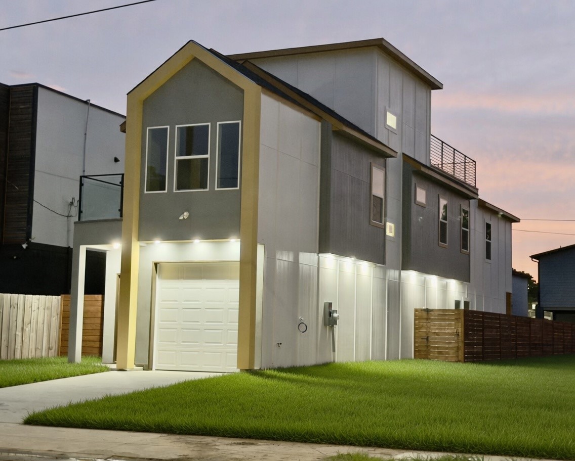 2505 Pennsylvania Avenue Dallas TX 75215