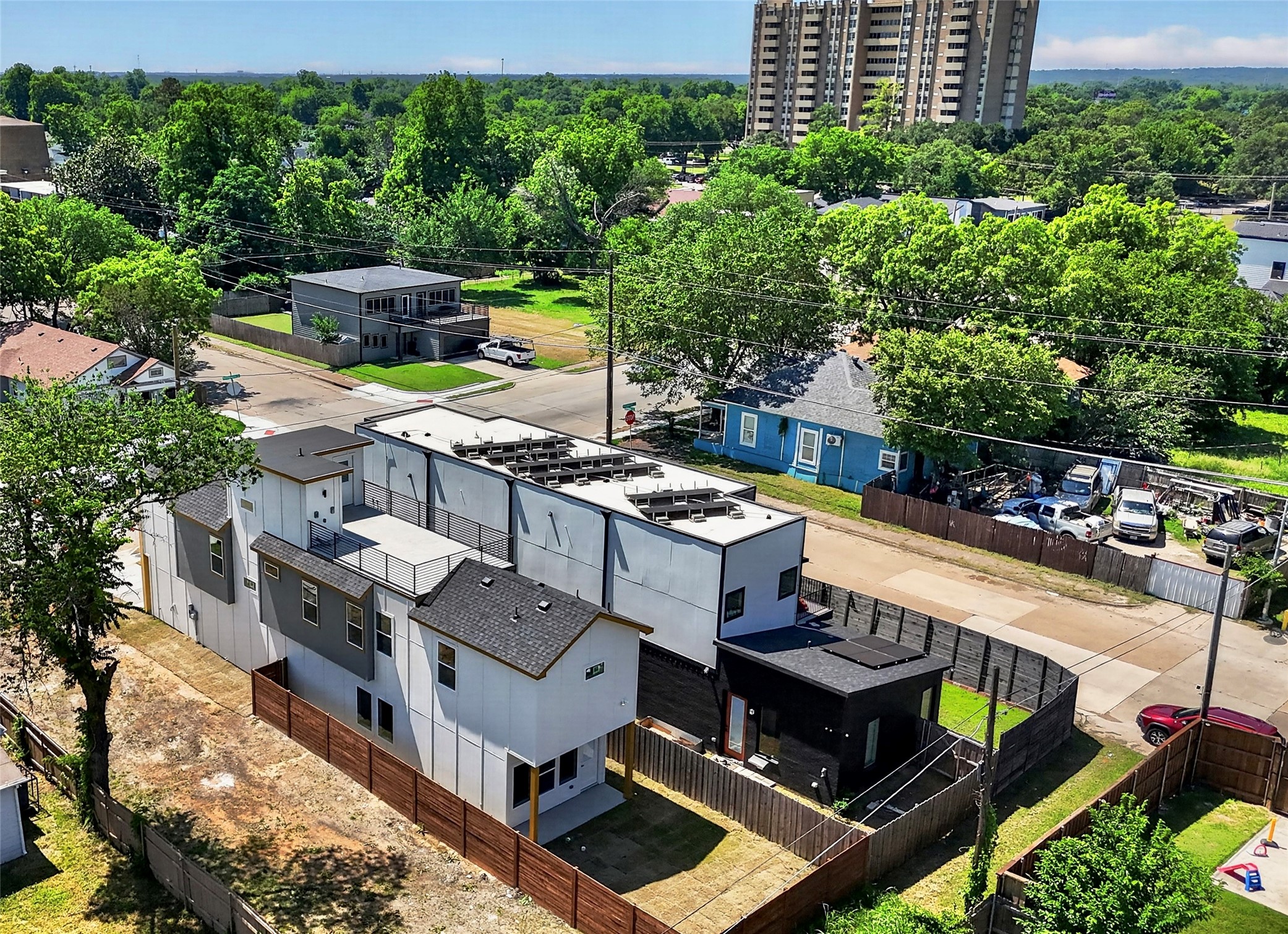 2505 Pennsylvania Avenue Dallas TX 75215