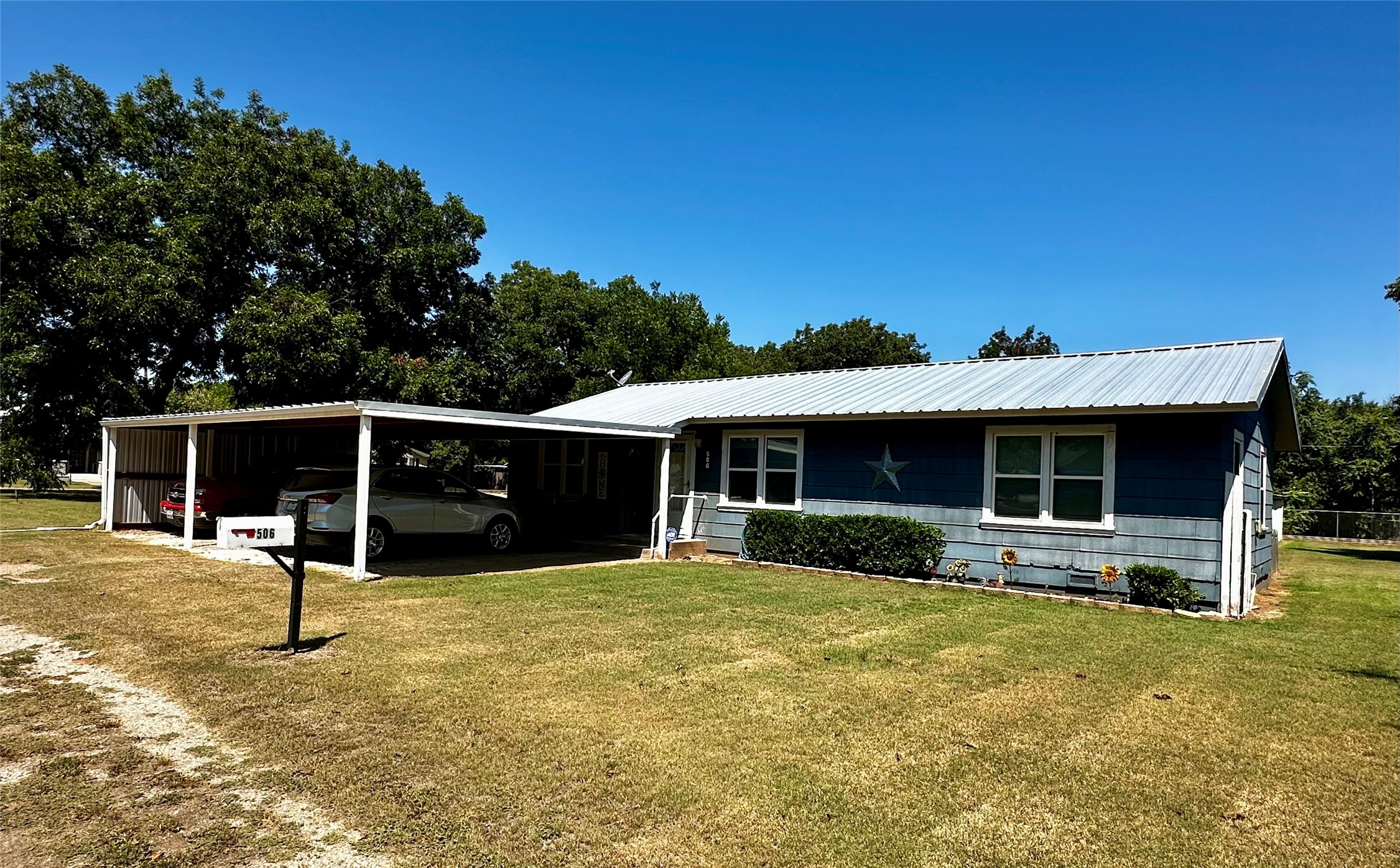 506 W Reiman Street Seymour TX 76380