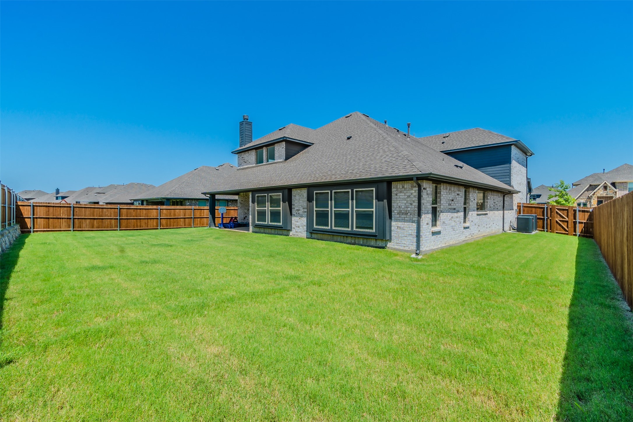136 Wenham Way Forney TX 75126
