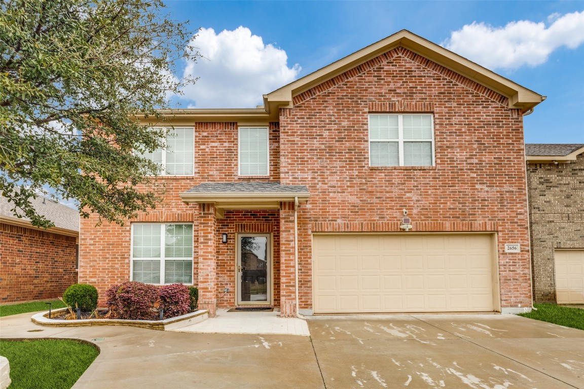 2656 Brookvalley Lane Grand Prairie TX 75052