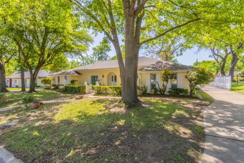 2409 Greenwood Drive Grand Prairie TX 75050