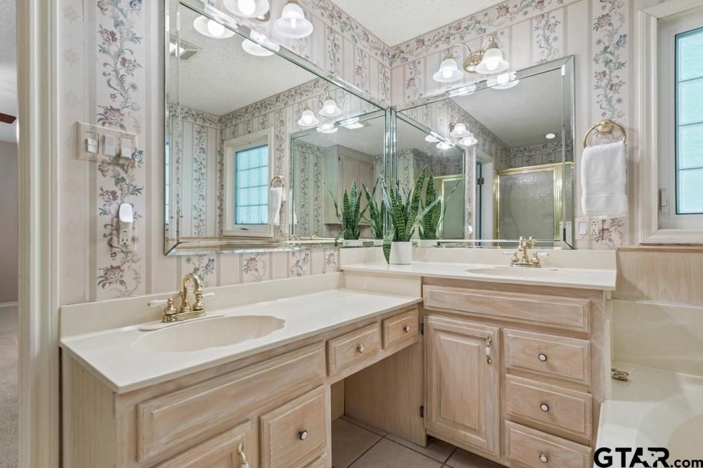 1656 Pineview Lane Hideaway TX 75771