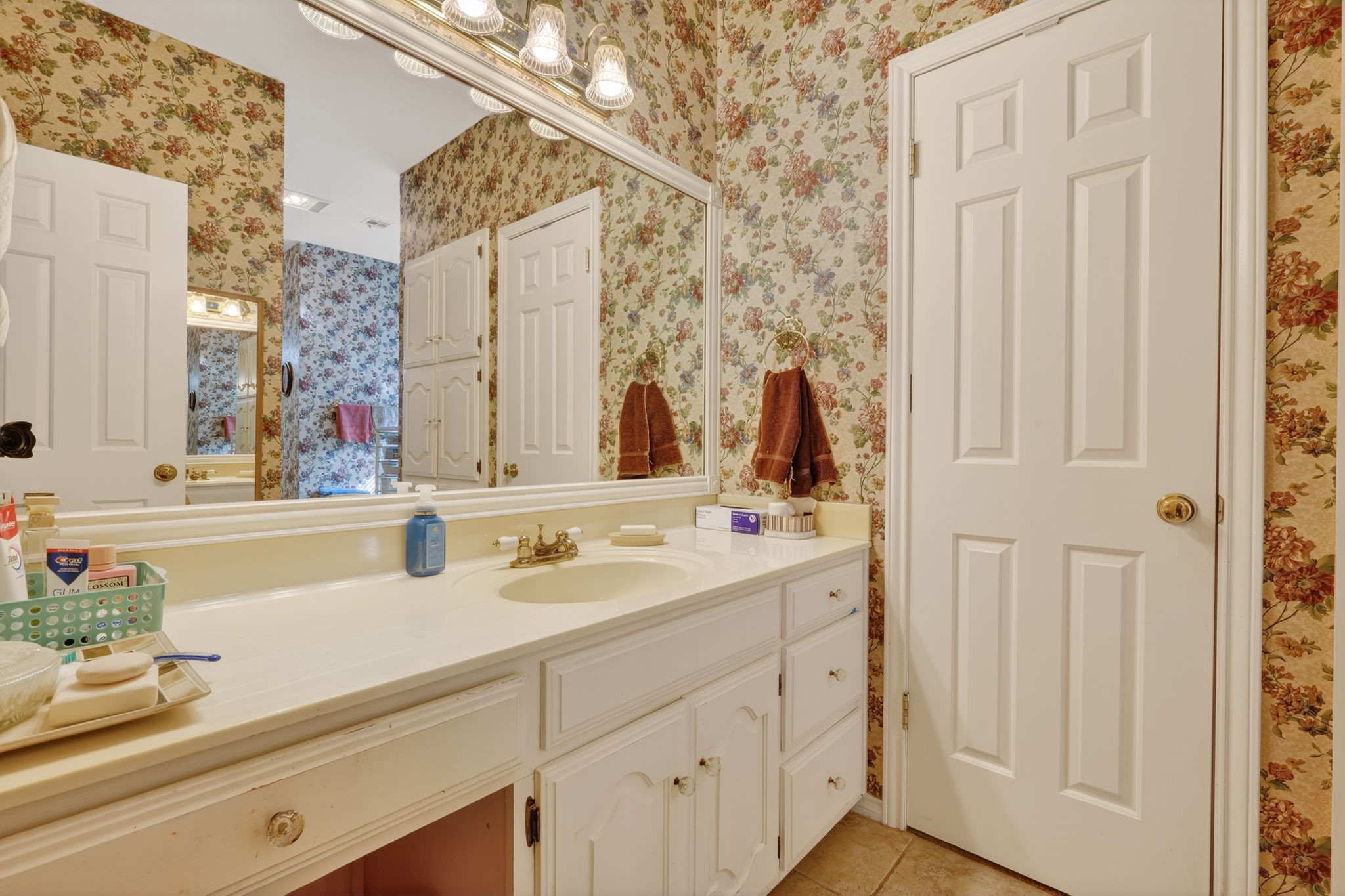 407 N Avenue Z Clifton TX 76634