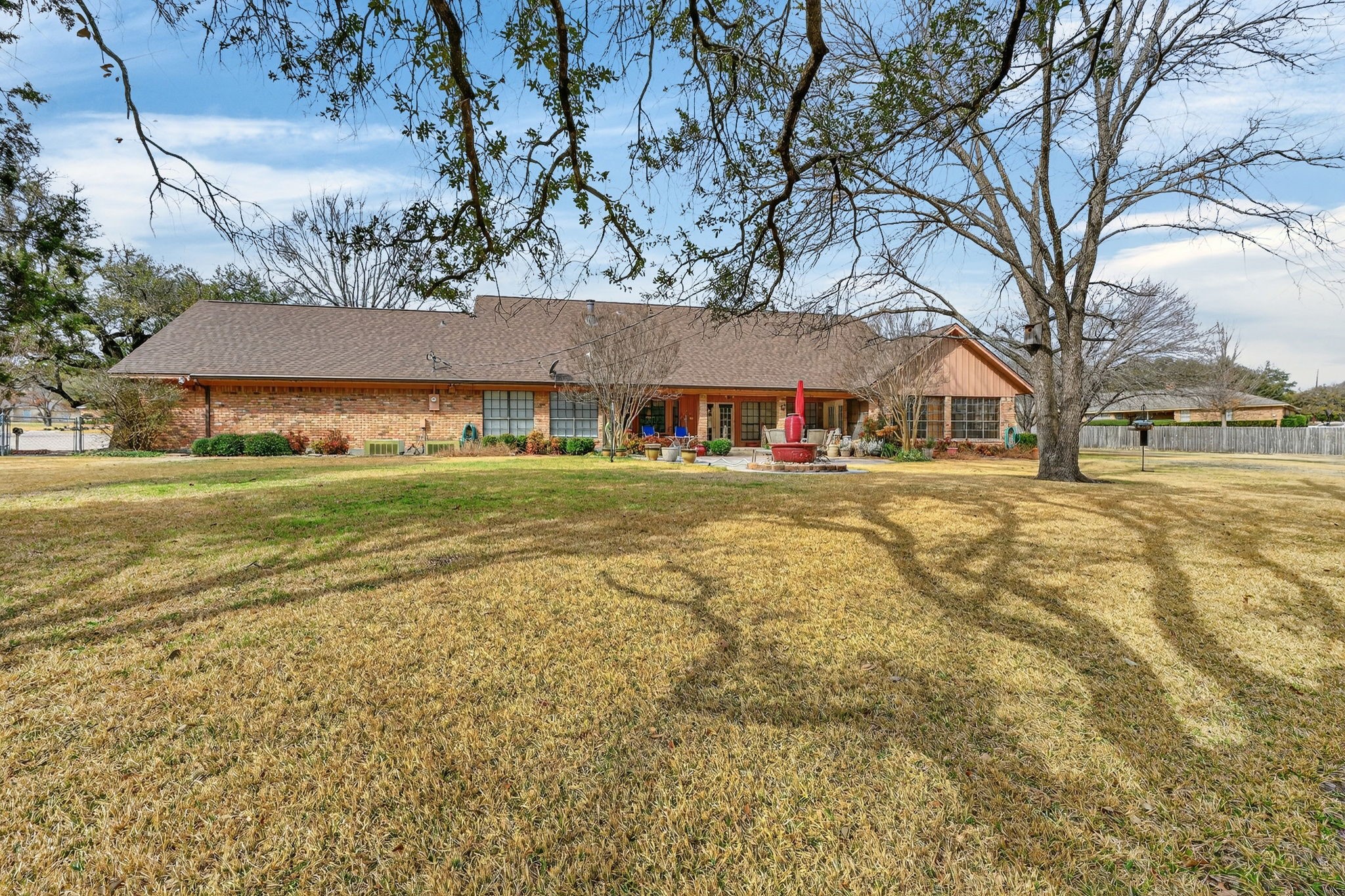 407 N Avenue Z Clifton TX 76634