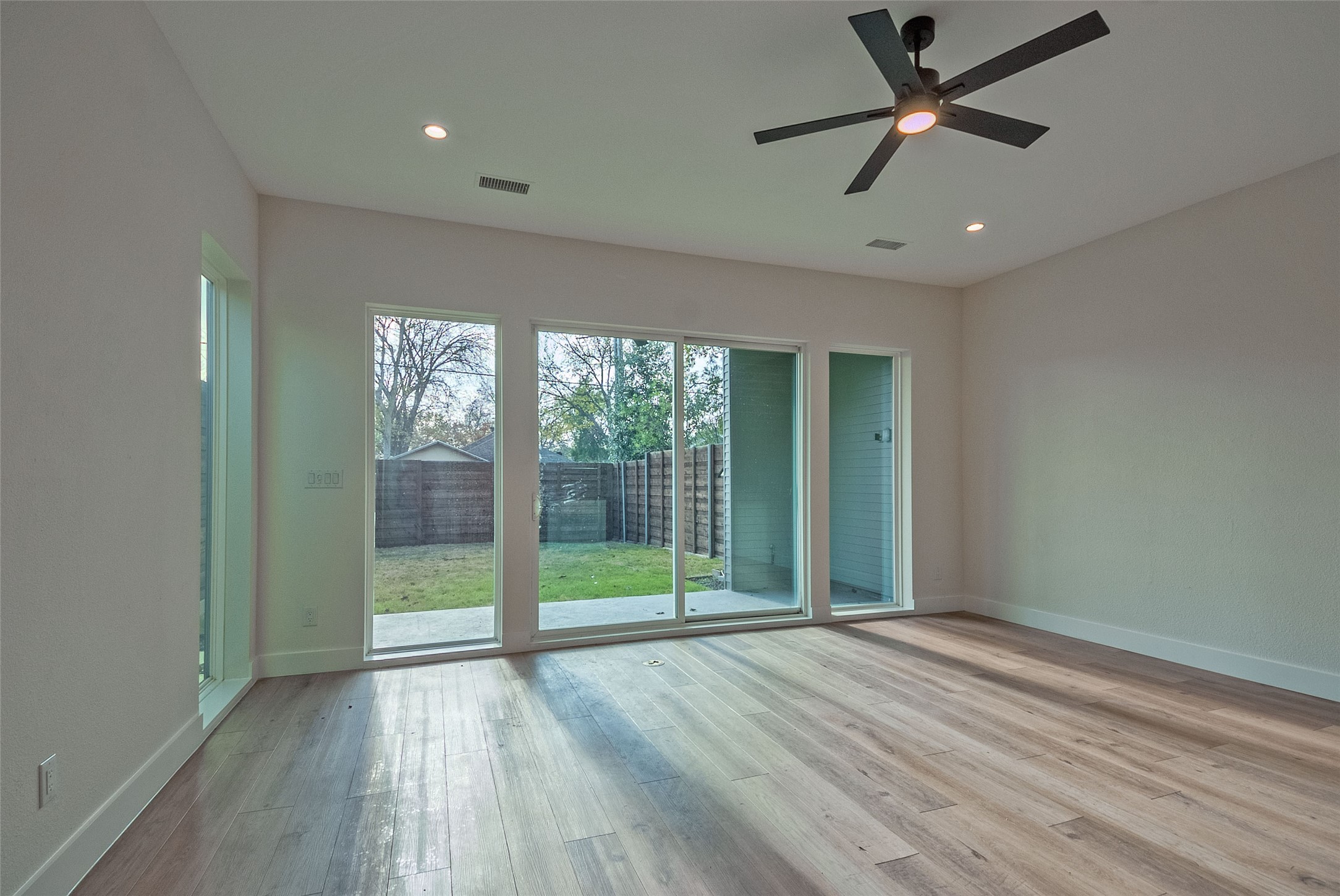 519 Mount Auburn Avenue Dallas TX 75223