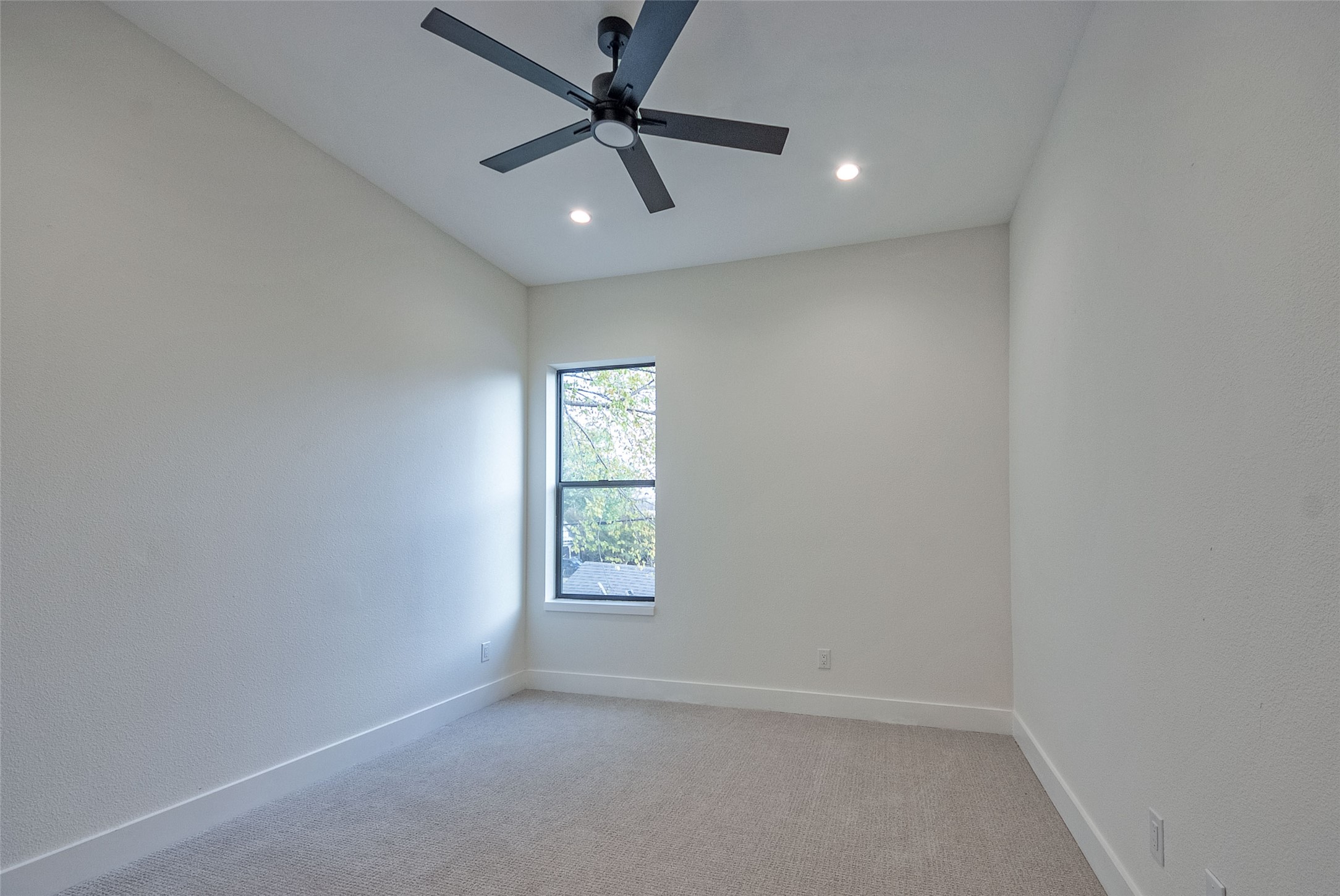 519 Mount Auburn Avenue Dallas TX 75223