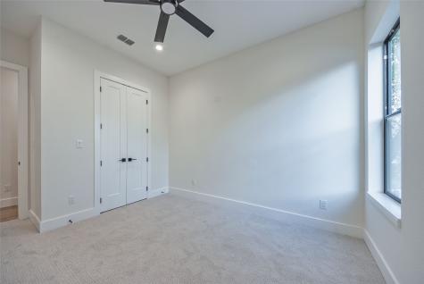 519 Mount Auburn Avenue Dallas TX 75223