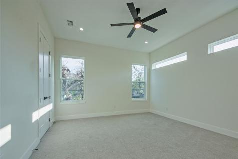 519 Mount Auburn Avenue Dallas TX 75223