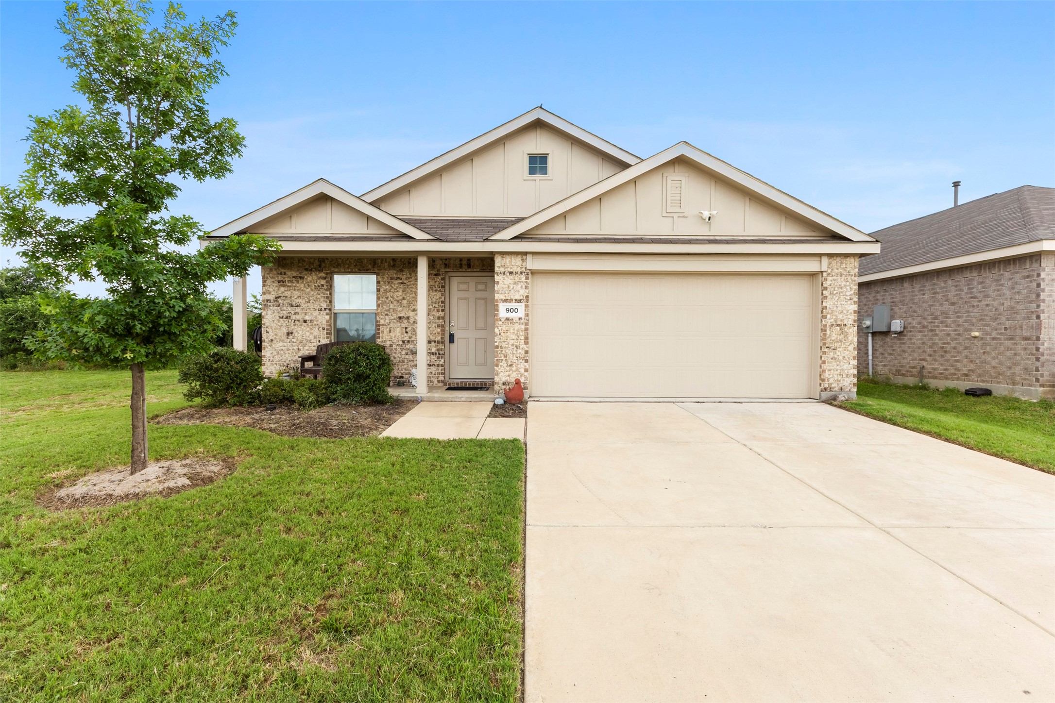 900 Odlozil Lane Ennis TX 75119