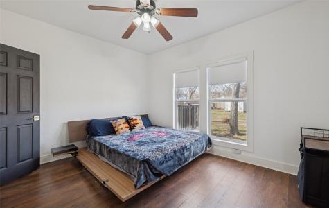 318 W Willingham Street Cleburne TX 76033