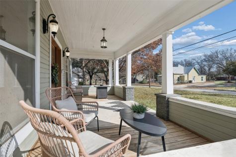 318 W Willingham Street Cleburne TX 76033