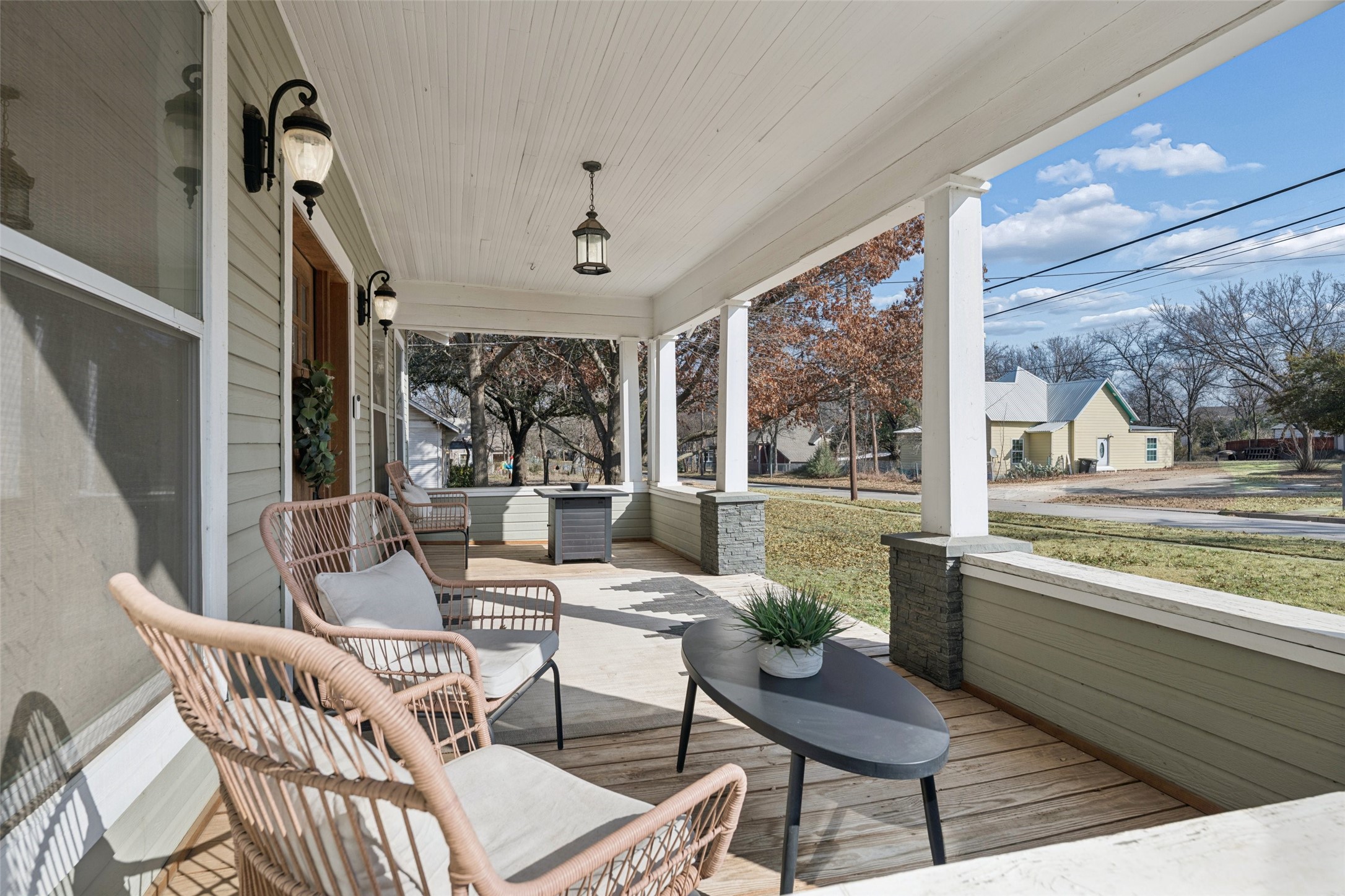 318 W Willingham Street Cleburne TX 76033