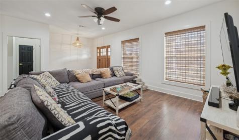 318 W Willingham Street Cleburne TX 76033