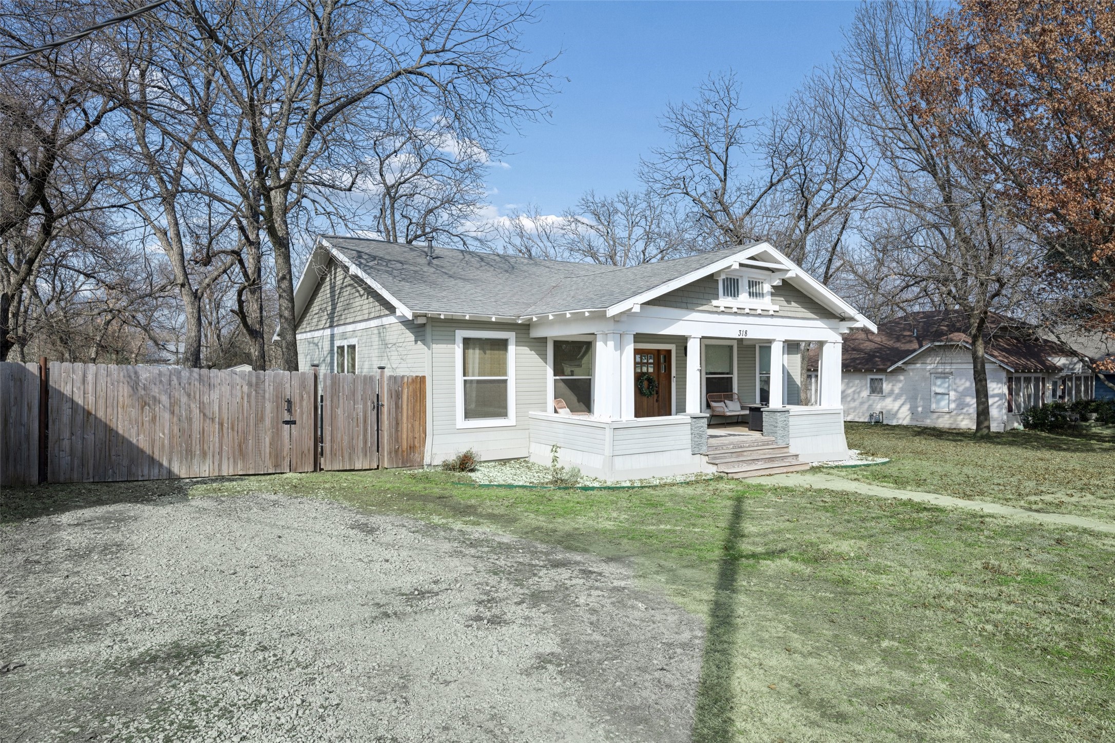 318 W Willingham Street Cleburne TX 76033