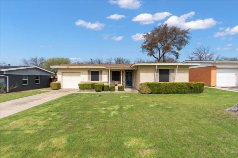2409 Costa Mesa Drive Dallas TX 75228