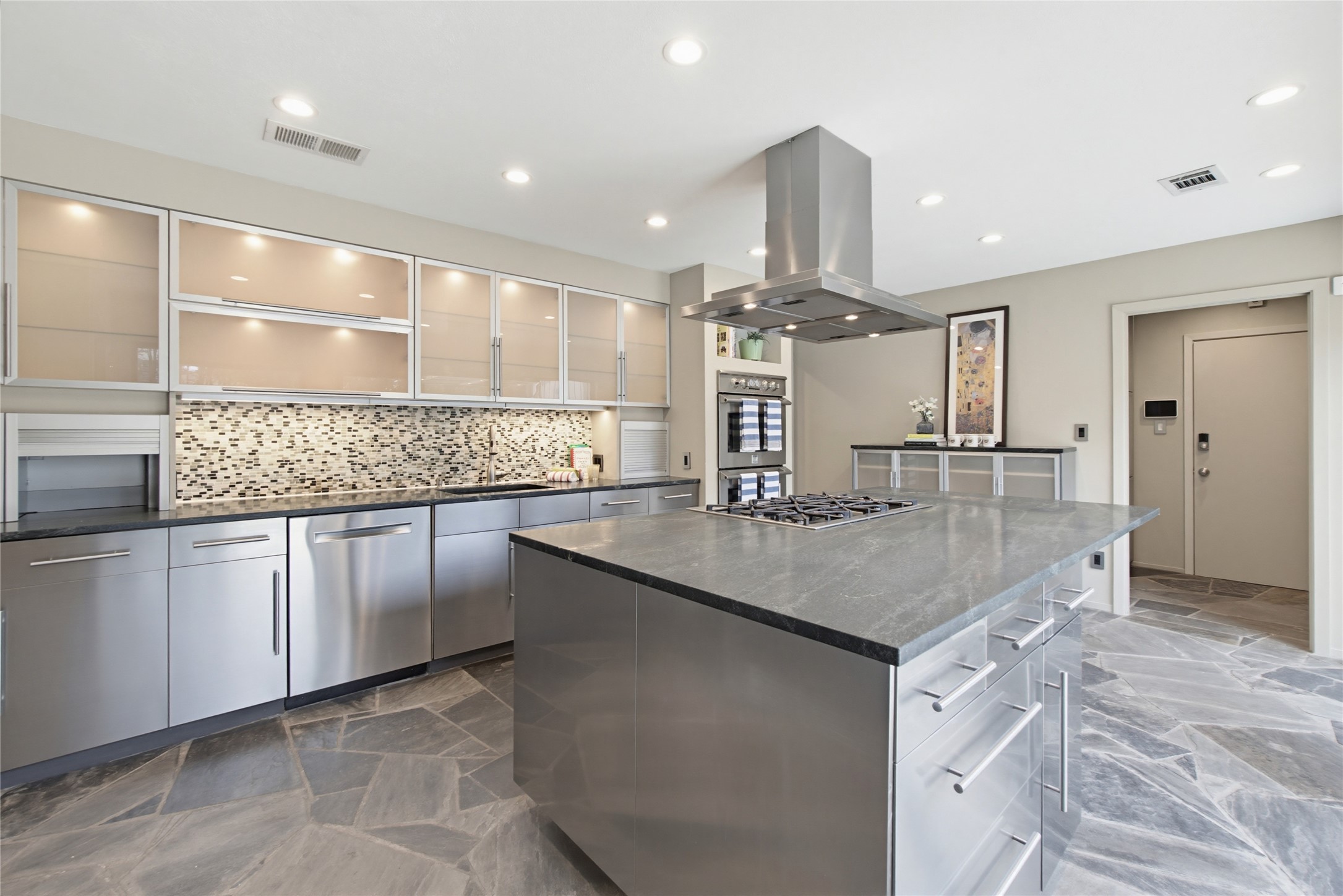 8903 Maple Glen Drive Dallas TX 75231