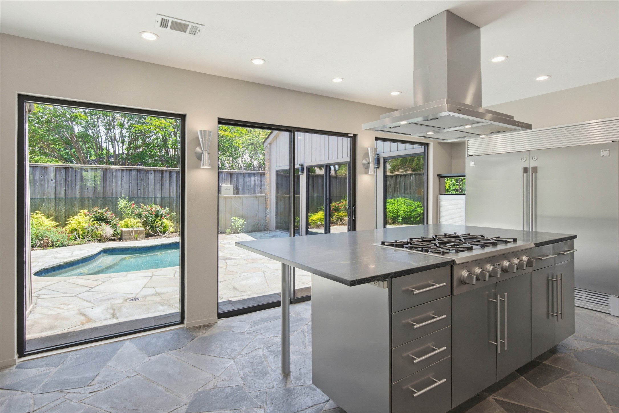 8903 Maple Glen Drive Dallas TX 75231