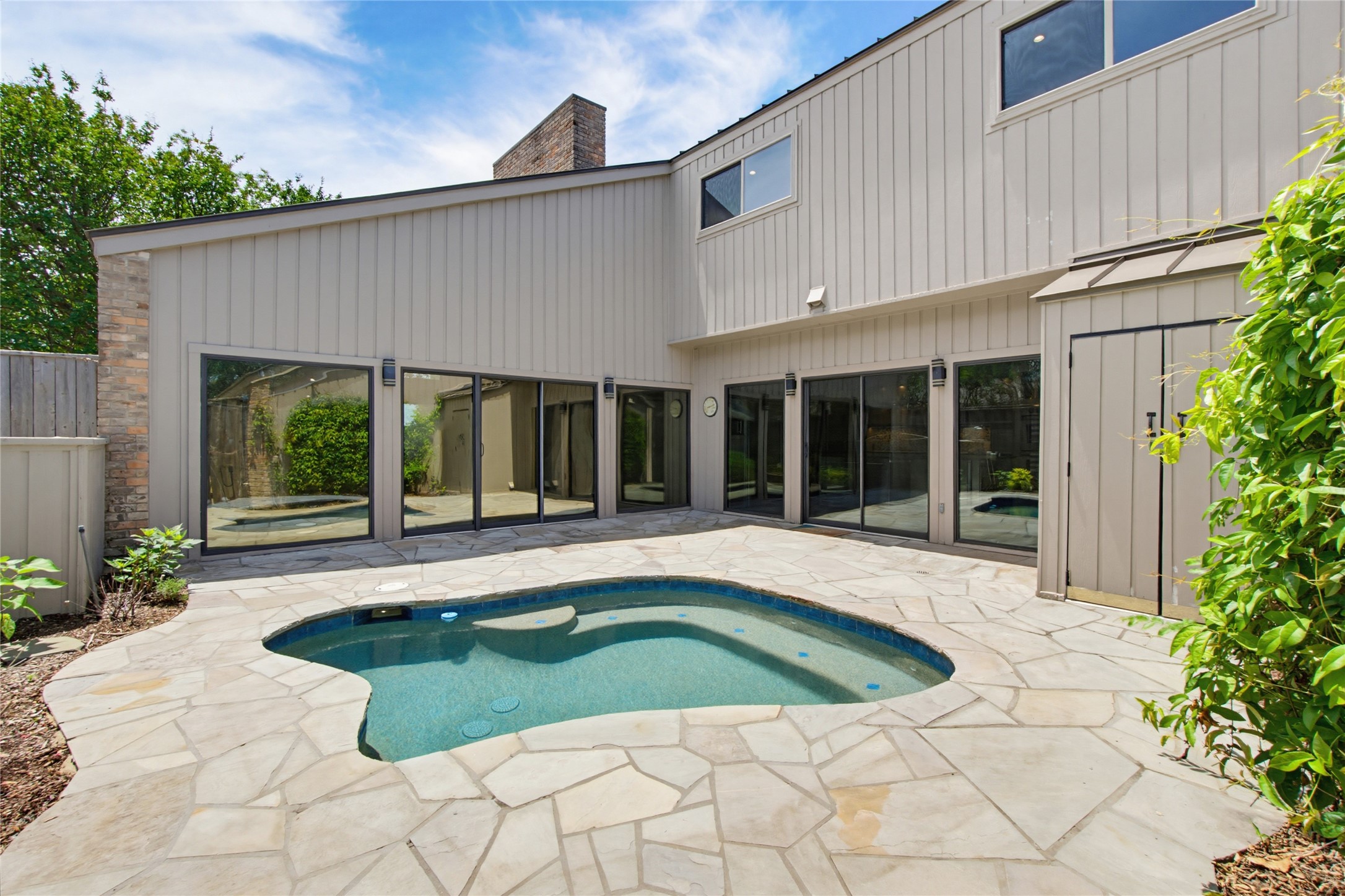 8903 Maple Glen Drive Dallas TX 75231