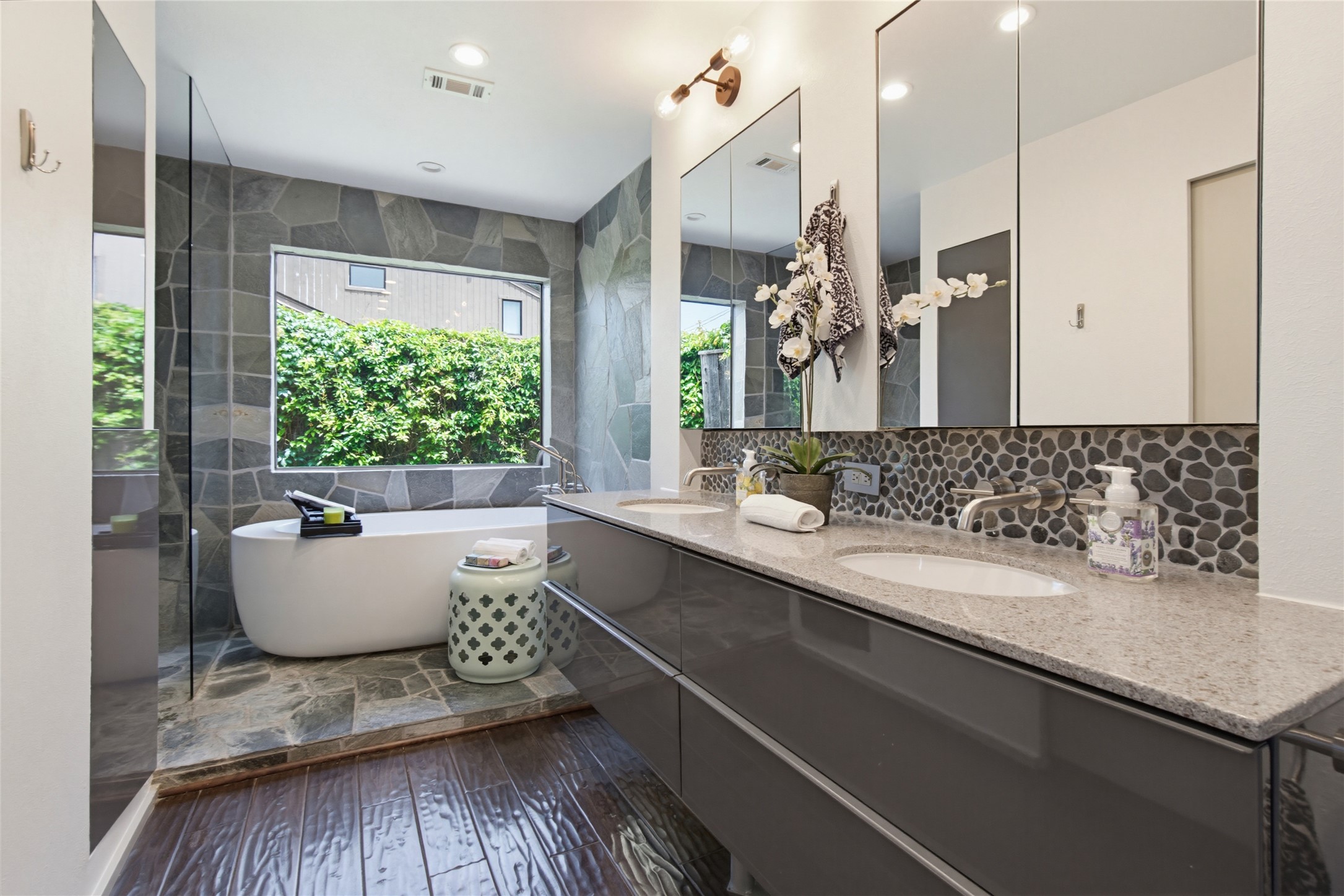 8903 Maple Glen Drive Dallas TX 75231