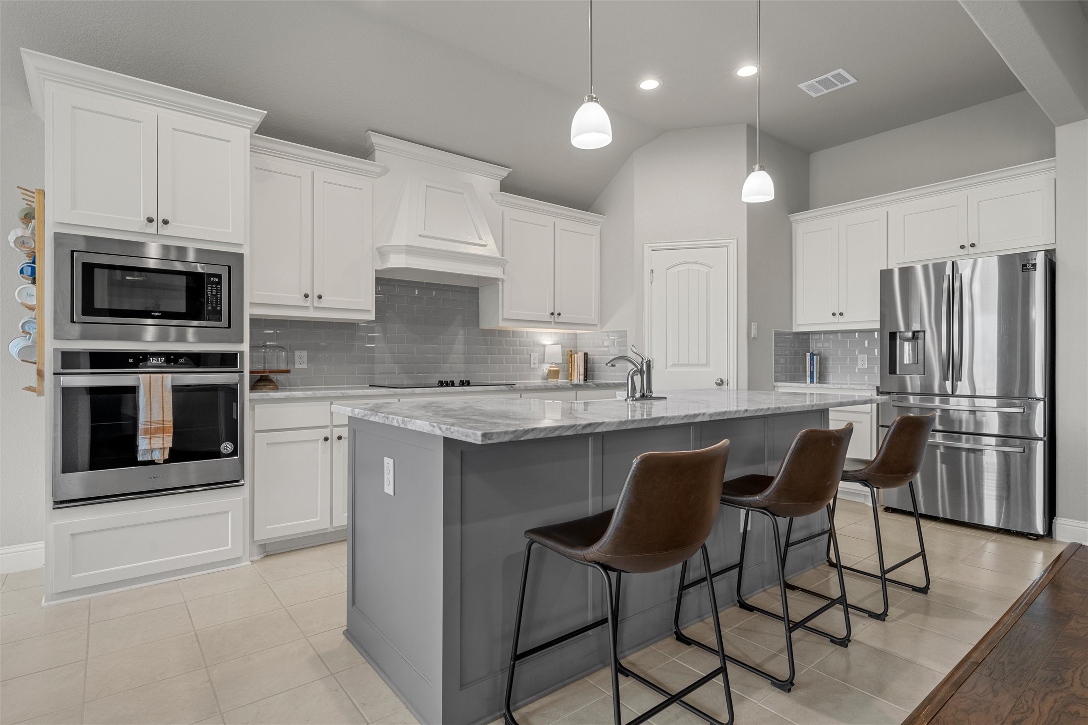 1050 Hesselridge Drive Hewitt TX 76643