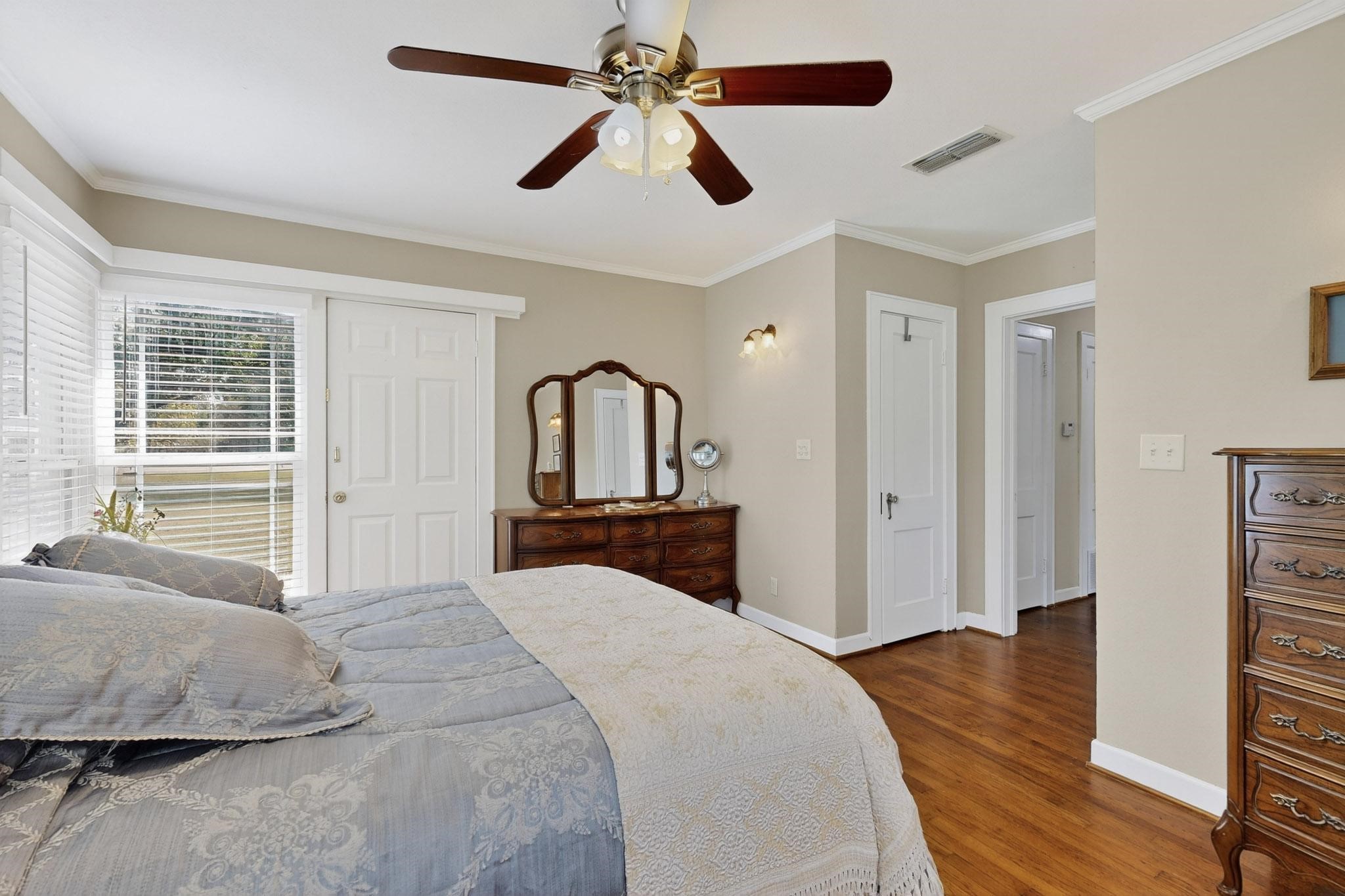 1800 W Frank Street Grand Saline TX 75140
